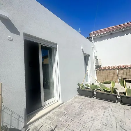 Punto Zero Gæstehus 3*